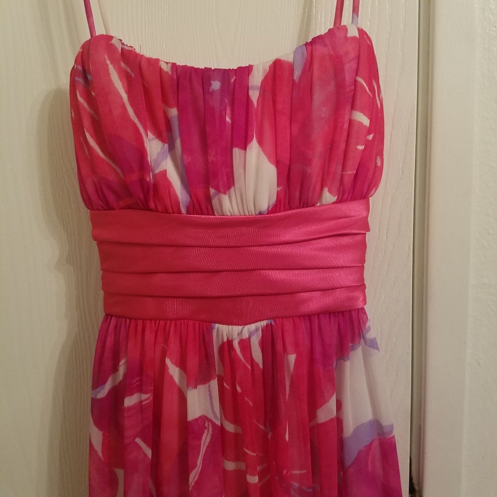 Pink floral Summer Dress - Picture 3 of 3